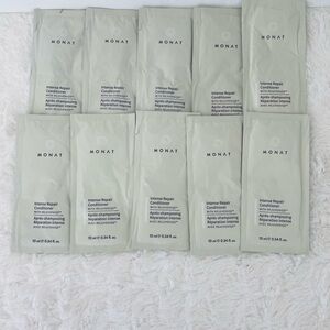 Monat Intensive  Repair Conditioner with Rejuveniqe 10ml x 10 Sachets